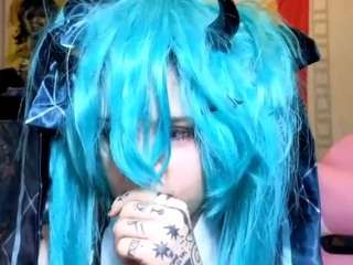 lesliwoolum