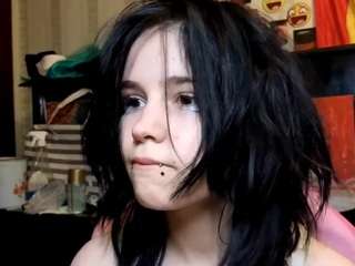 LesliWoolum