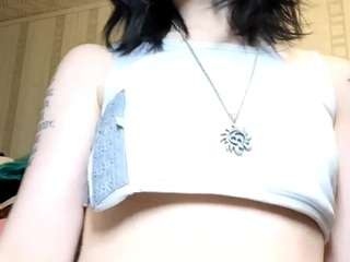 LesliWoolum live cam preview