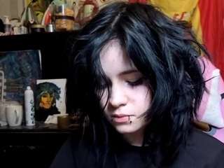 lesliwoolum