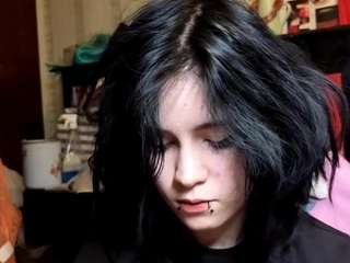 LesliWoolum