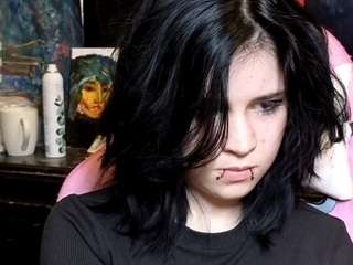 lesliwoolum