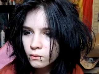 LesliWoolum