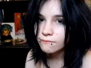LesliWoolum