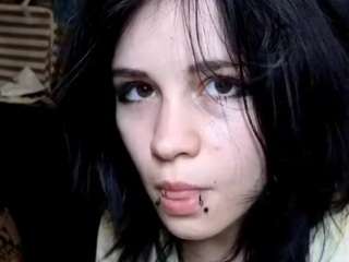 LesliWoolum live cam preview