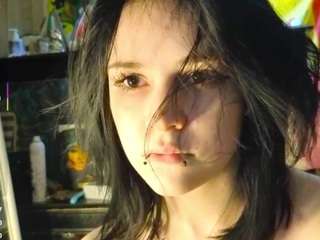 lesliwoolum