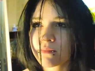 lesliwoolum