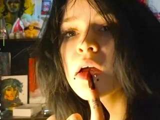 lesliwoolum