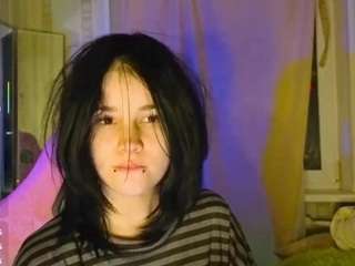 LesliWoolum live cam preview