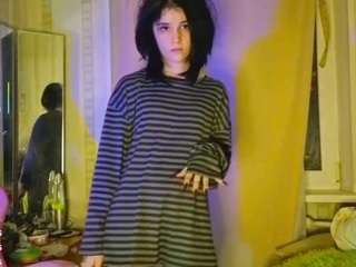 LesliWoolum