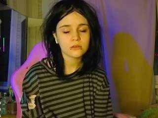 LesliWoolum