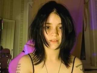 lesliwoolum