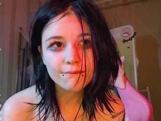 LesliWoolum