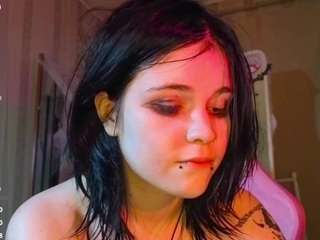 lesliwoolum Live Webcam on CamSoda
