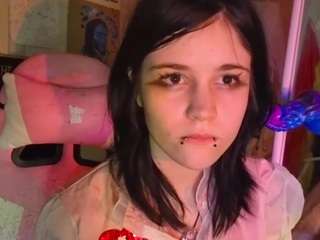 LesliWoolum