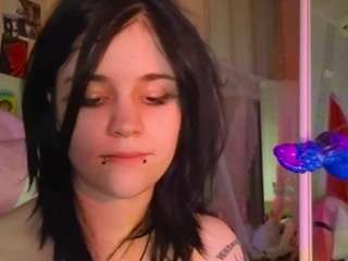 LesliWoolum