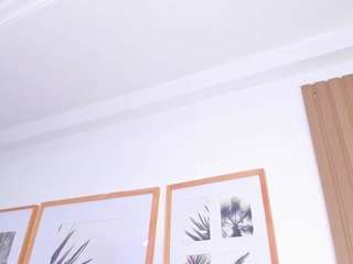 luisa-boobs