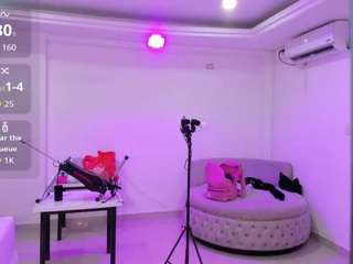 luisa-boobs