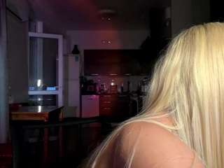 AnikaBolner live cam preview