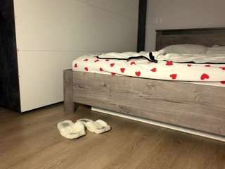 AnikaBolner live cam preview