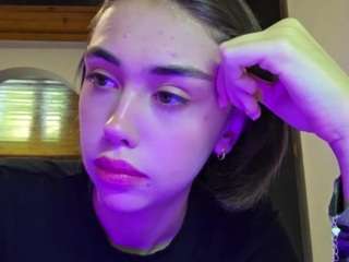 DavinaScheidecker live cam preview