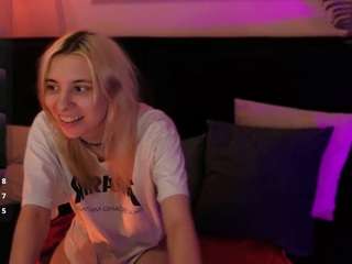 2giirls1cam
