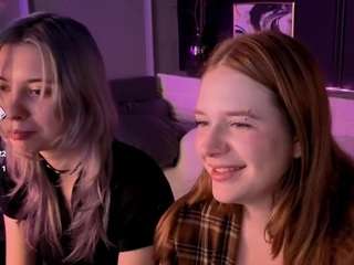 2giirls1cam