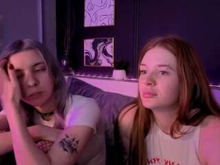 2giirls1cam