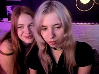 2giirls1cam