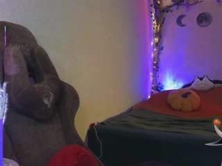 Agatha live cam preview