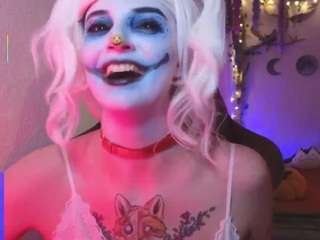 Agatha live cam preview