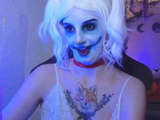 Agatha live cam preview