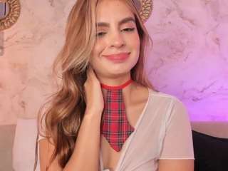 emiily-stonee