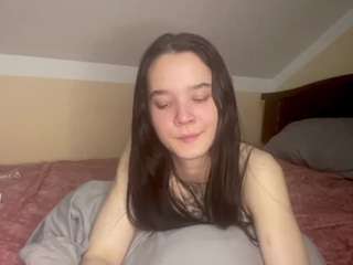 ErmelindaMerck live cam preview