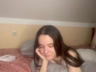 ErmelindaMerck live cam preview