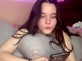 ErmelindaMerck live cam preview