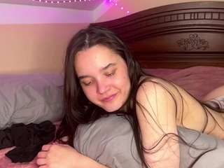 ErmelindaMerck live cam preview
