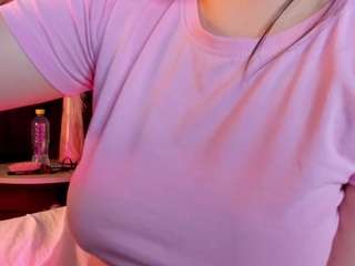 Nova-Gray live cam preview