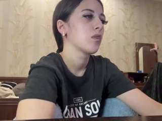 seasonbazata webcam model