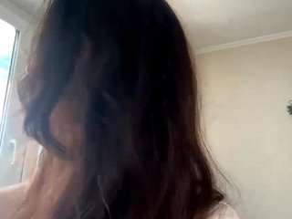LILI live cam preview