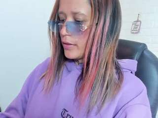 LyaRoss19