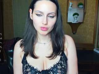 le modèle darbyholzhauer est en webcam porno dans un show sur le site camsoda, il possède les tags suivants: anal toys,ass bouncing,ass clapping,athletic,black hair,blowjob,dirty talk,doggy style,drinking,green eyes,hd