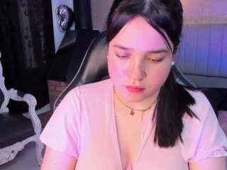 JuneCandy18