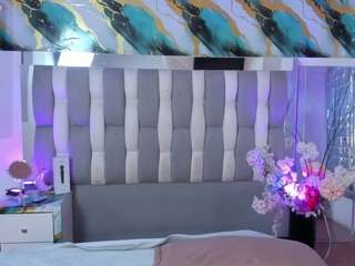 JuneCandy18 live cam preview