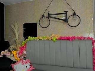 JuneCandy18 live cam preview
