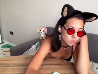 LashaundaGoodknight live cam preview