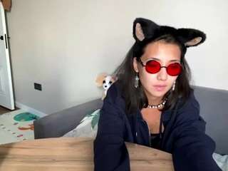 LashaundaGoodknight live cam preview