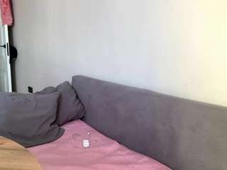 LashaundaGoodknight live cam preview