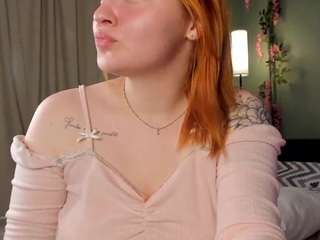 Margo-Blaze live cam preview