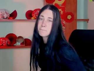 milana-sunny